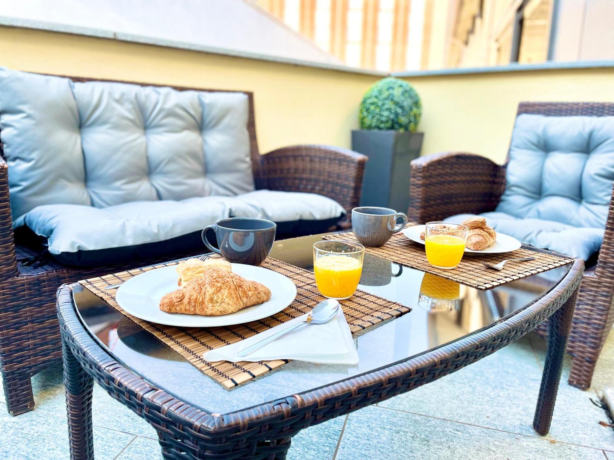 Apartamento La Terrazza - By Happyhostorino Exterior foto